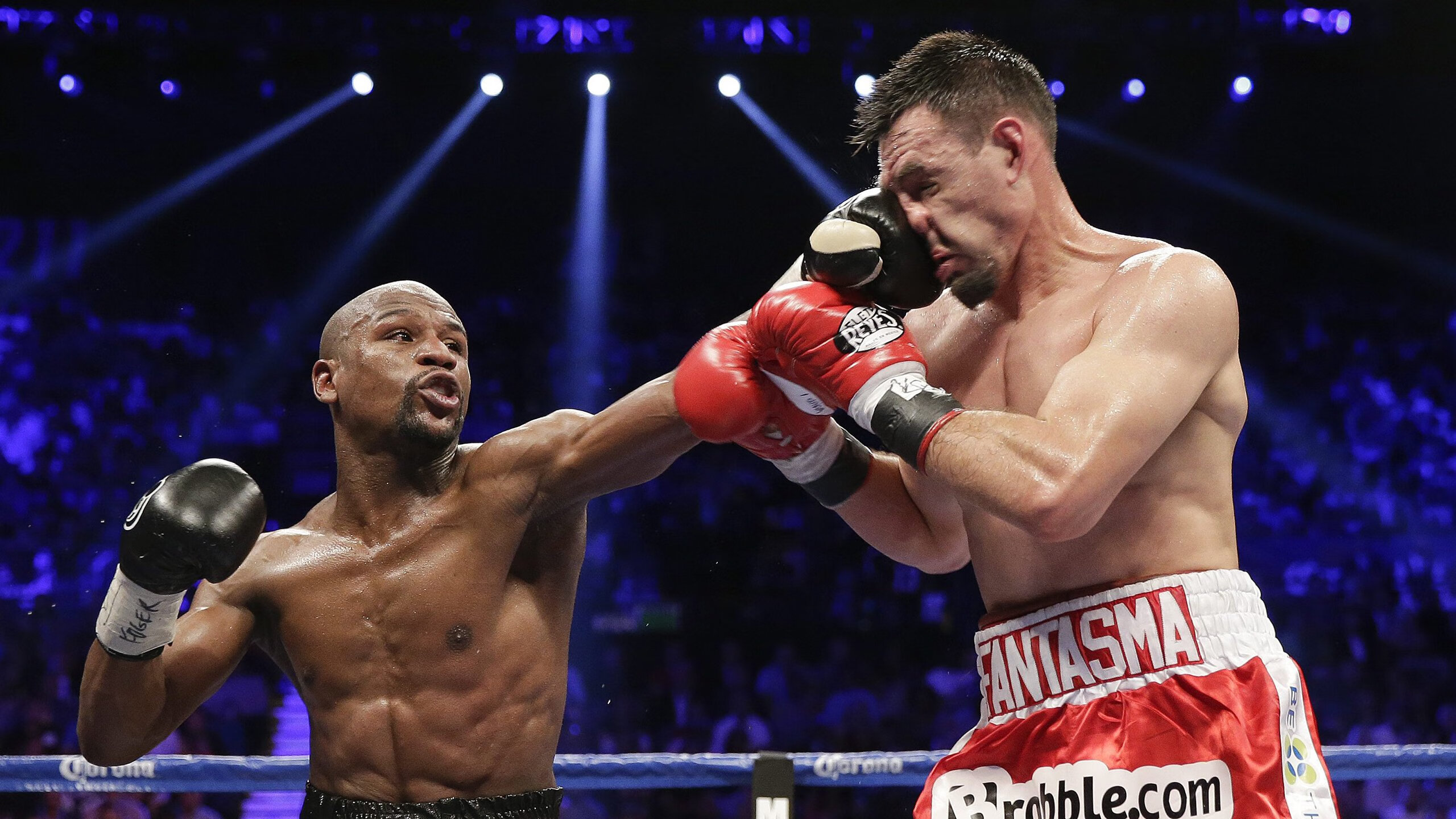 英超精彩不断：悬念、激情，场场精彩！，英超精华集锦